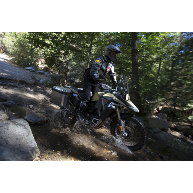 Casco Shoei Hornet ADV Sovereign TC3