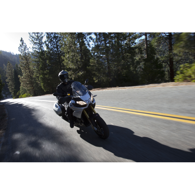 Casco Shoei Hornet ADV Sovereign TC3